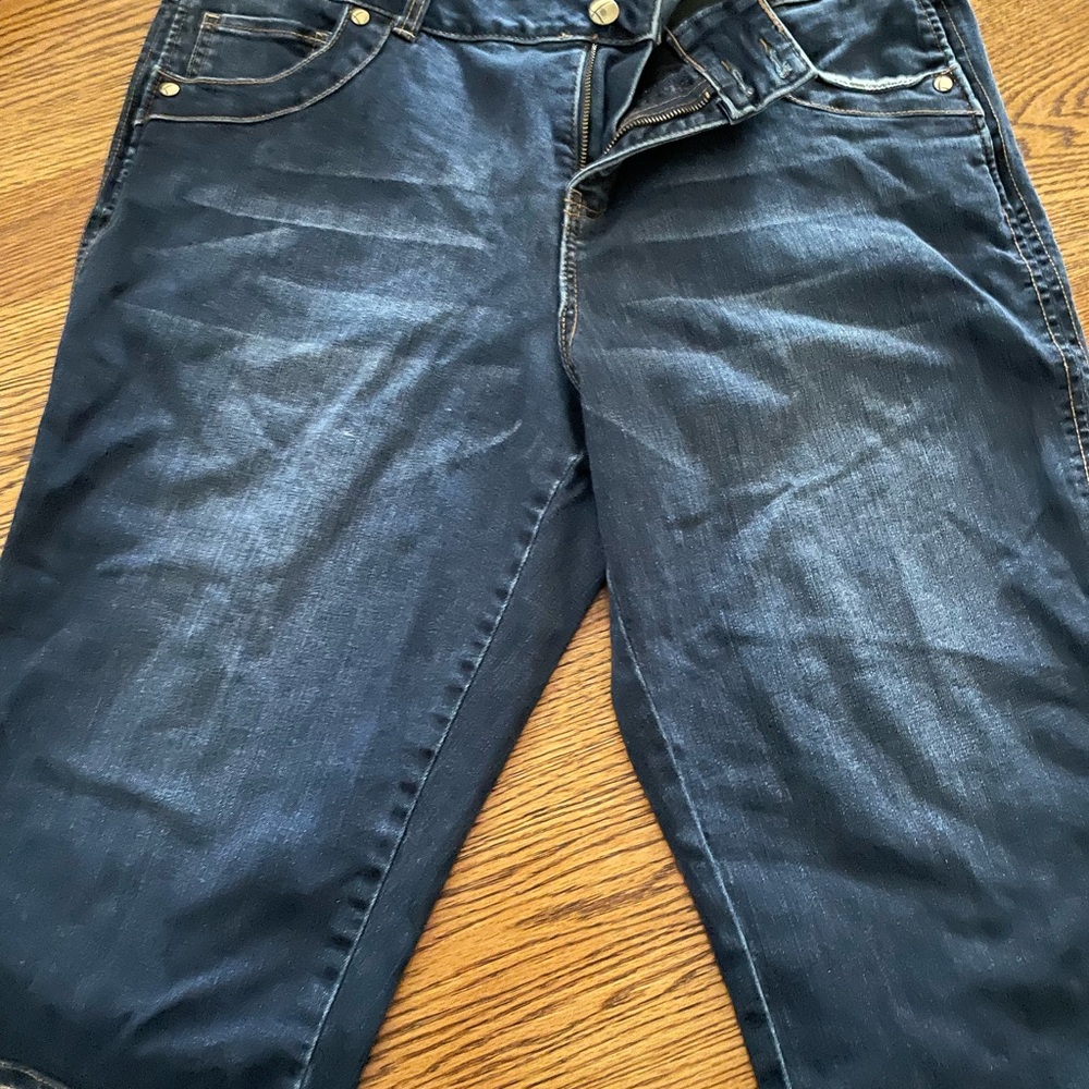 Women’s Lane Bryant Bermuda shorts pants